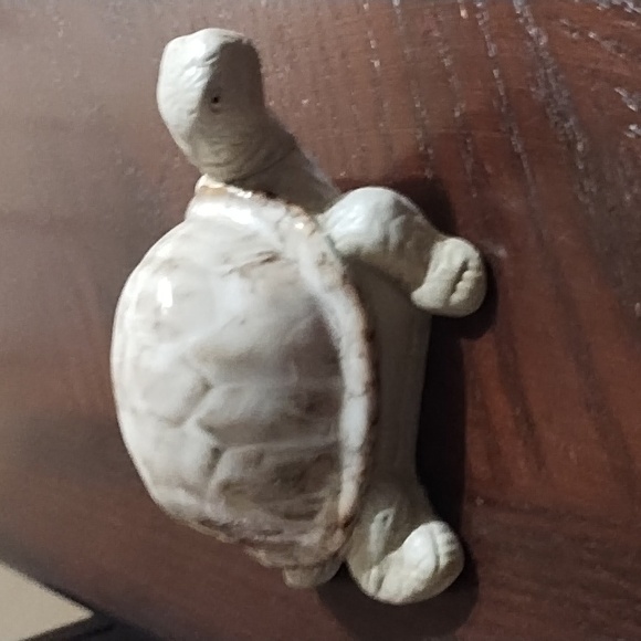 VINTAGE CERAMIC TURTLE. - Picture 3 of 7